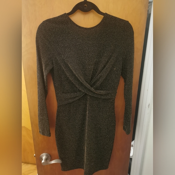 Dress by Only - Picture 2 of 10